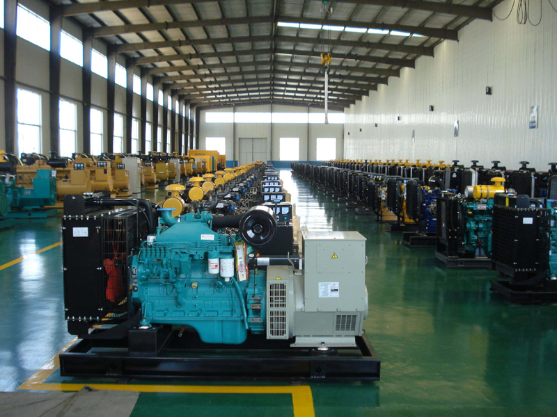 延安租赁发电机-柴油发电机组冒蓝烟、冒黑烟、冒白烟故障分析