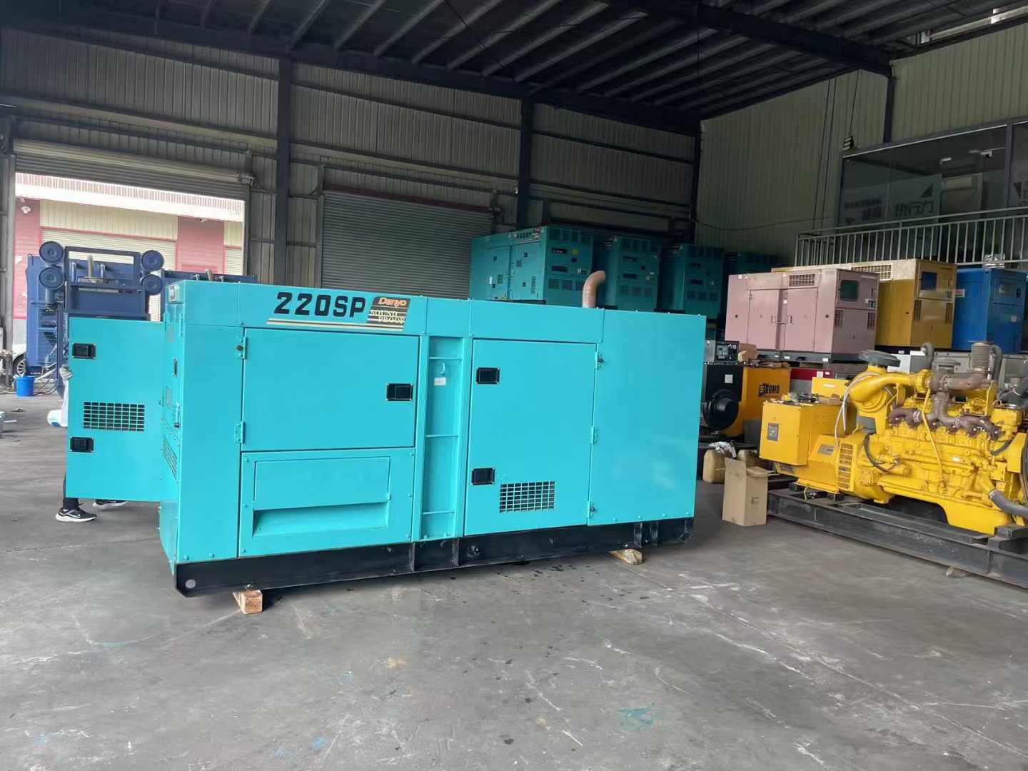 延安800kW 柴油发电机的输出电流波动范围是多少？