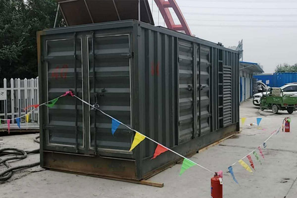 延安发电机租赁空气滤清器多久更换一次？