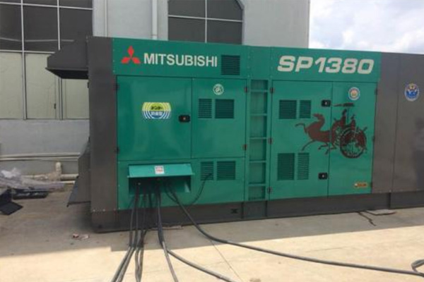 延安为什么有些柴油发电机组的输出电压可以调节？