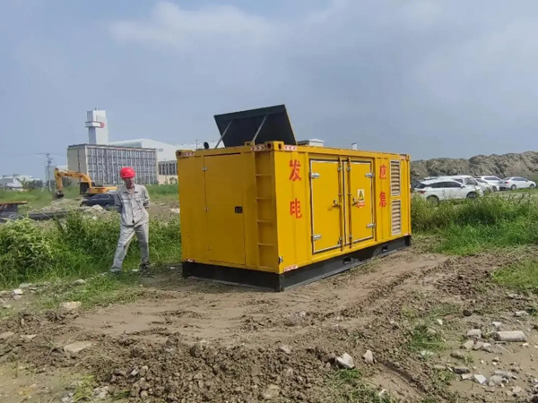 延安200KW柴油发电机机组每小时的油耗量受哪些因素影响？