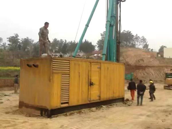 延安如何判断水冷式机油散热器密封件是否需要更换？